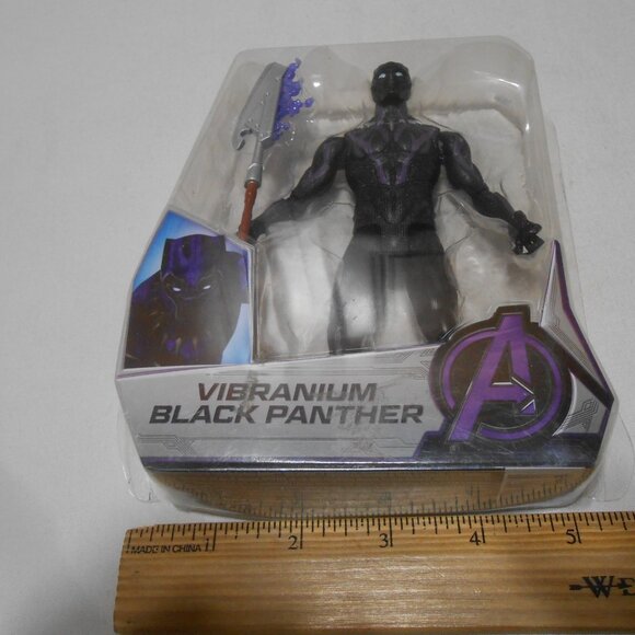 NEW Hasbro Vibranium Black Panther Avengers Action Figure & Weapon 6" - Picture 6 of 9